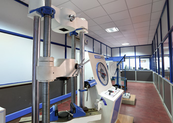 Universal Testing Machine KU Industry